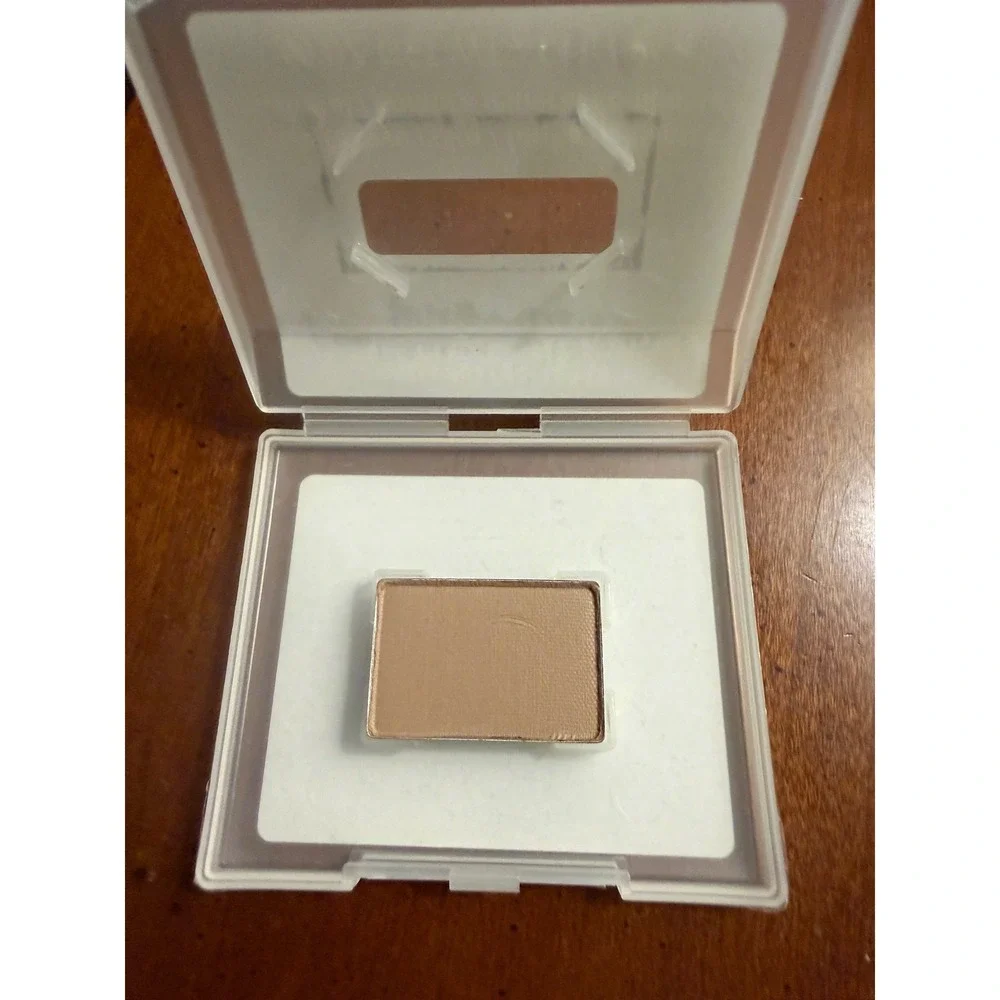 Mary Kay mineral eye shadow color‎ single magnetic case Hazelnut 013068 5V12